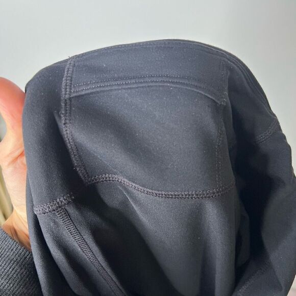 Athleta Black Crop Aerobic Workout Pants Criss Cross Sz XL - Picture 9 of 9